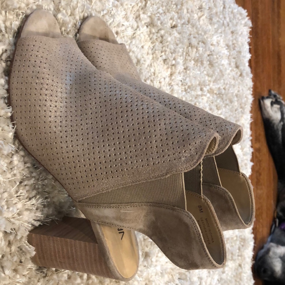 Vaneli Suede Peep Toe Bootie Size 8 Medium
